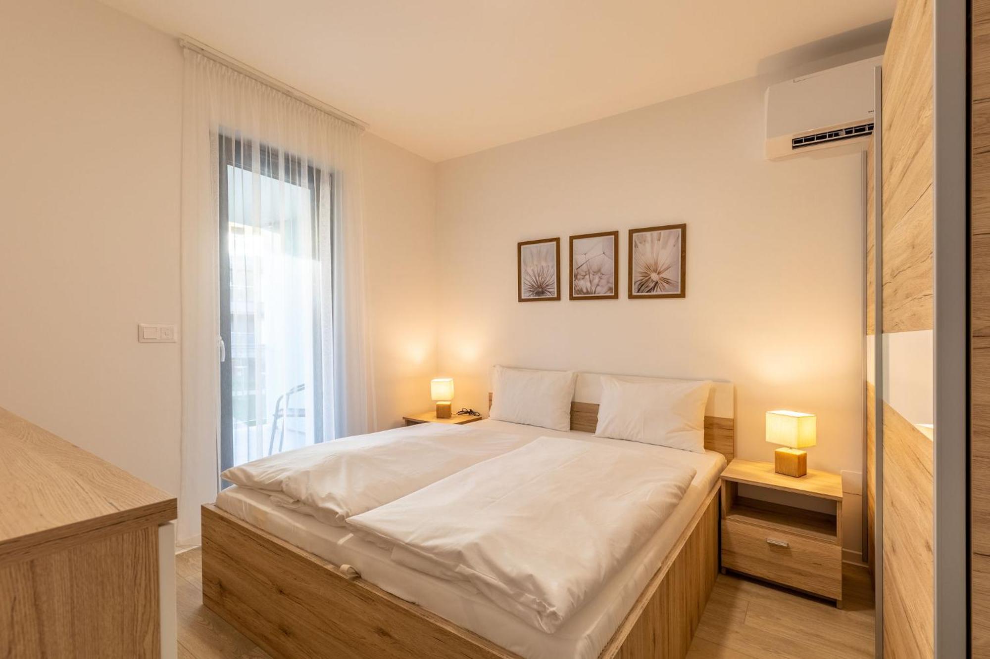 Casa Romana Apartmanok Siofok By Bltn Экстерьер фото