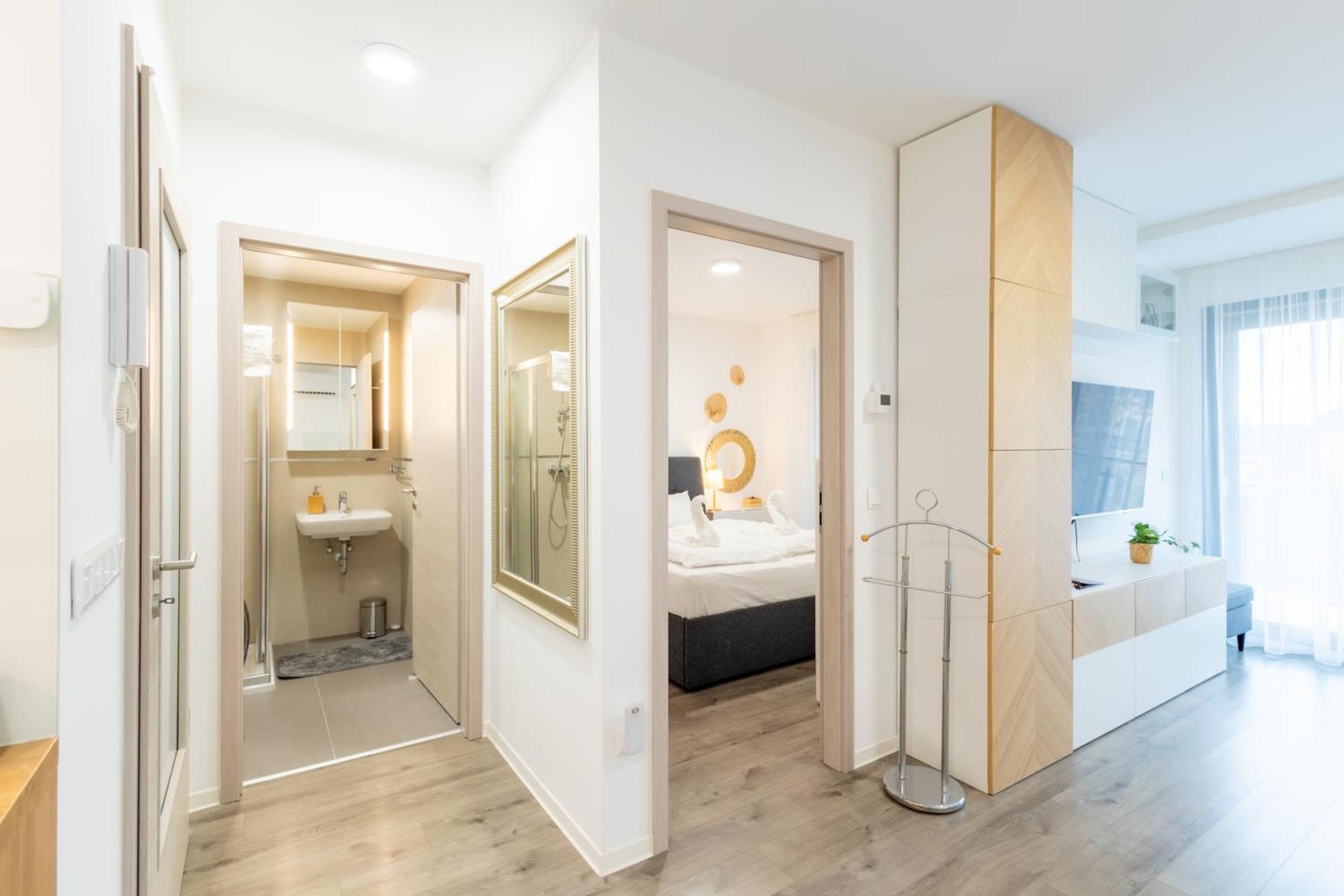 Casa Romana Apartmanok Siofok By Bltn Экстерьер фото